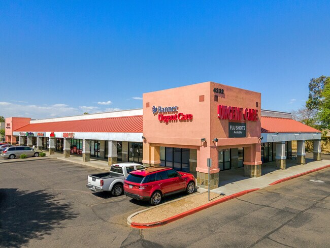 Plus de détails pour Stabilized Retail Center | Phoenix MSA – Local commercial à vendre, Glendale, AZ